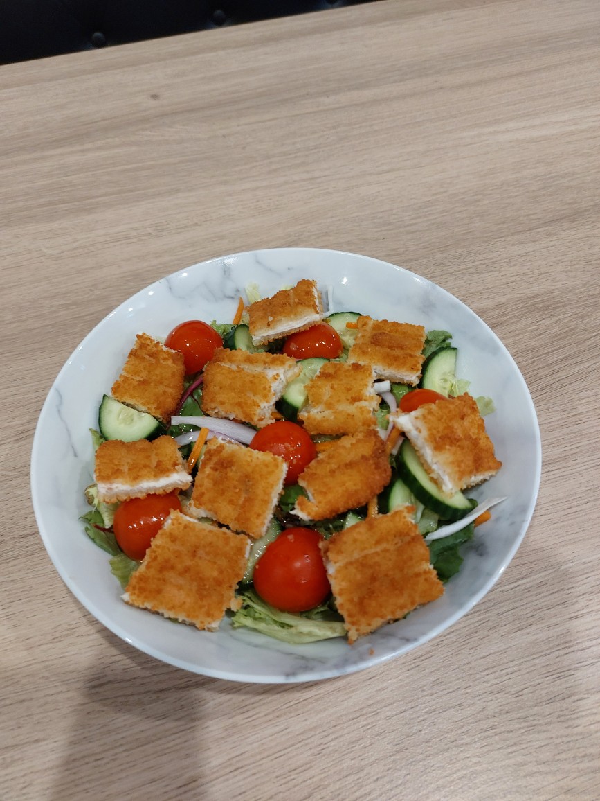 Crumbed Chicken Salad